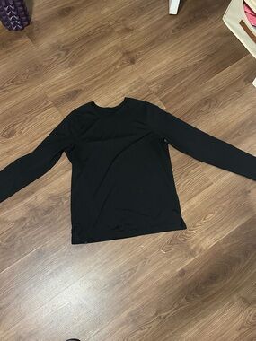 lululemon athletica Black Long Sleeve Crew Neck Top